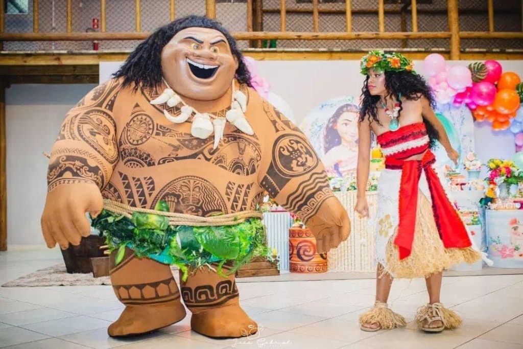 Neste domingo (24), o Taubaté Shopping será palco de um encantador espetáculo infantil gratuito inspirado na famosa animação "Moana – Uma Aventura no Mar".