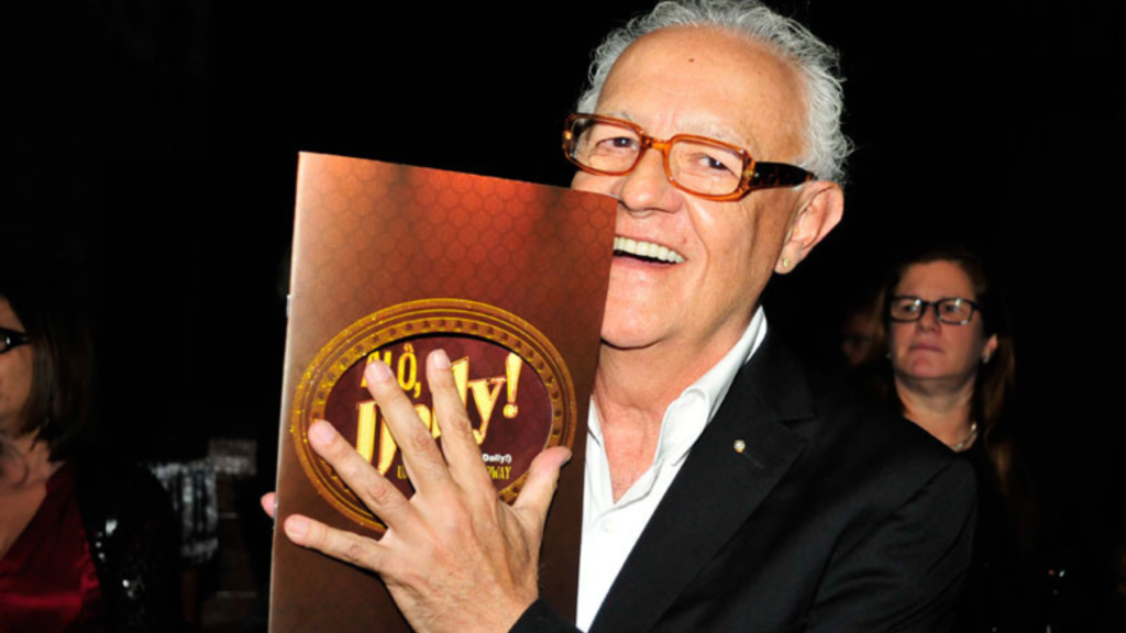 Retrato de Ney Latorraca, renomado ator brasileiro, famoso por seus papéis icônicos na televisão e no teatro, incluindo 'Vamp' e 'TV Pirata