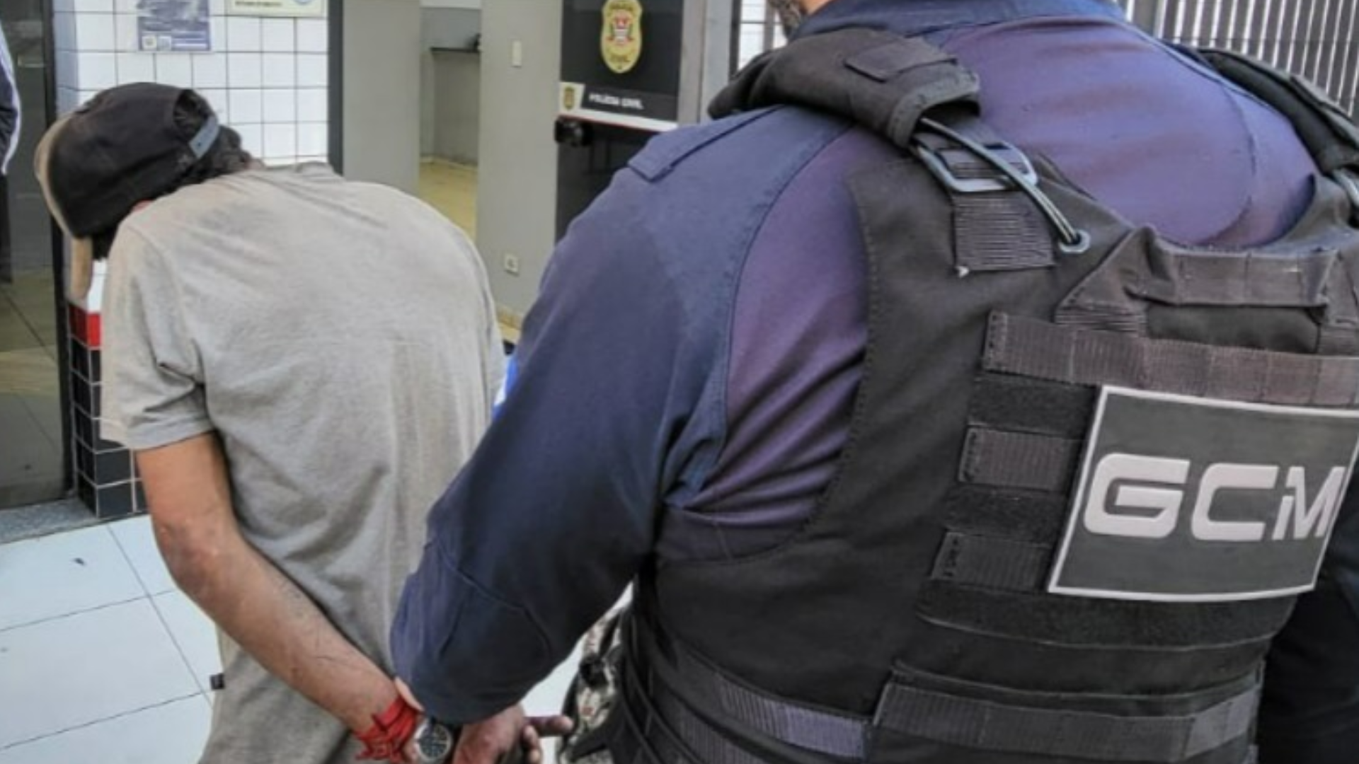 Guarda prende três homens por furto a estabelecimento no Baronesa