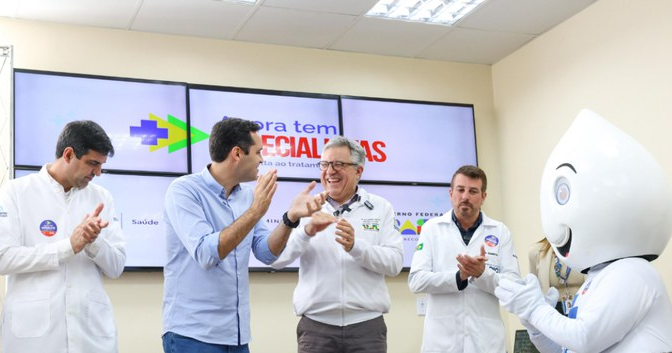 Ministério da Saúde anuncia mais de R$ 400 milhões para ampliar ações do Agora Tem Especialistas no país