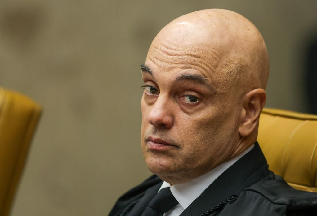 Moraes compara atos de Eduardo Bolsonaro nos EUA a tentativa de golpe
