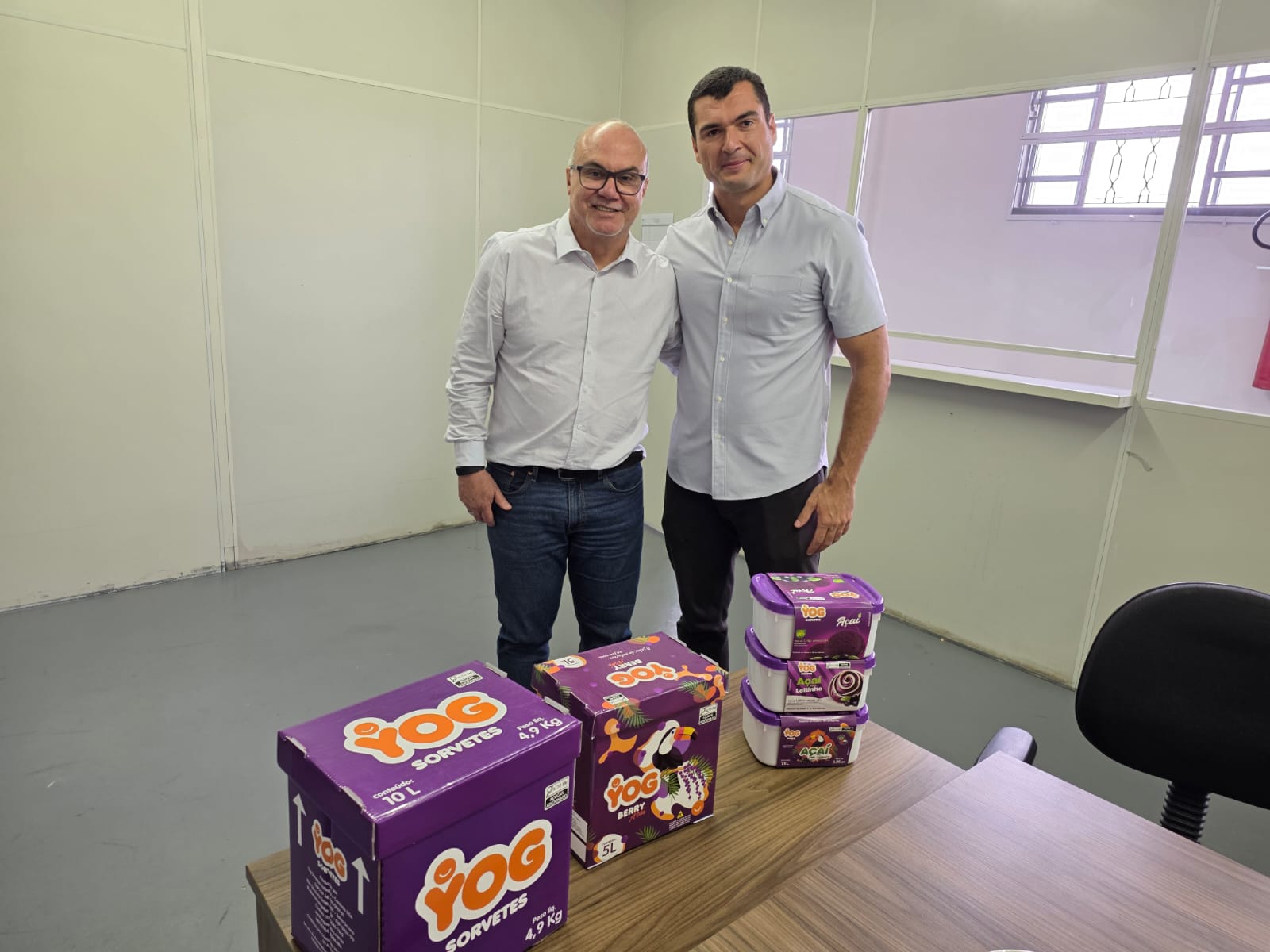 Prefeitura visita moderna fábrica de sorvetes de Pinda que gera emprego e investe em exportação