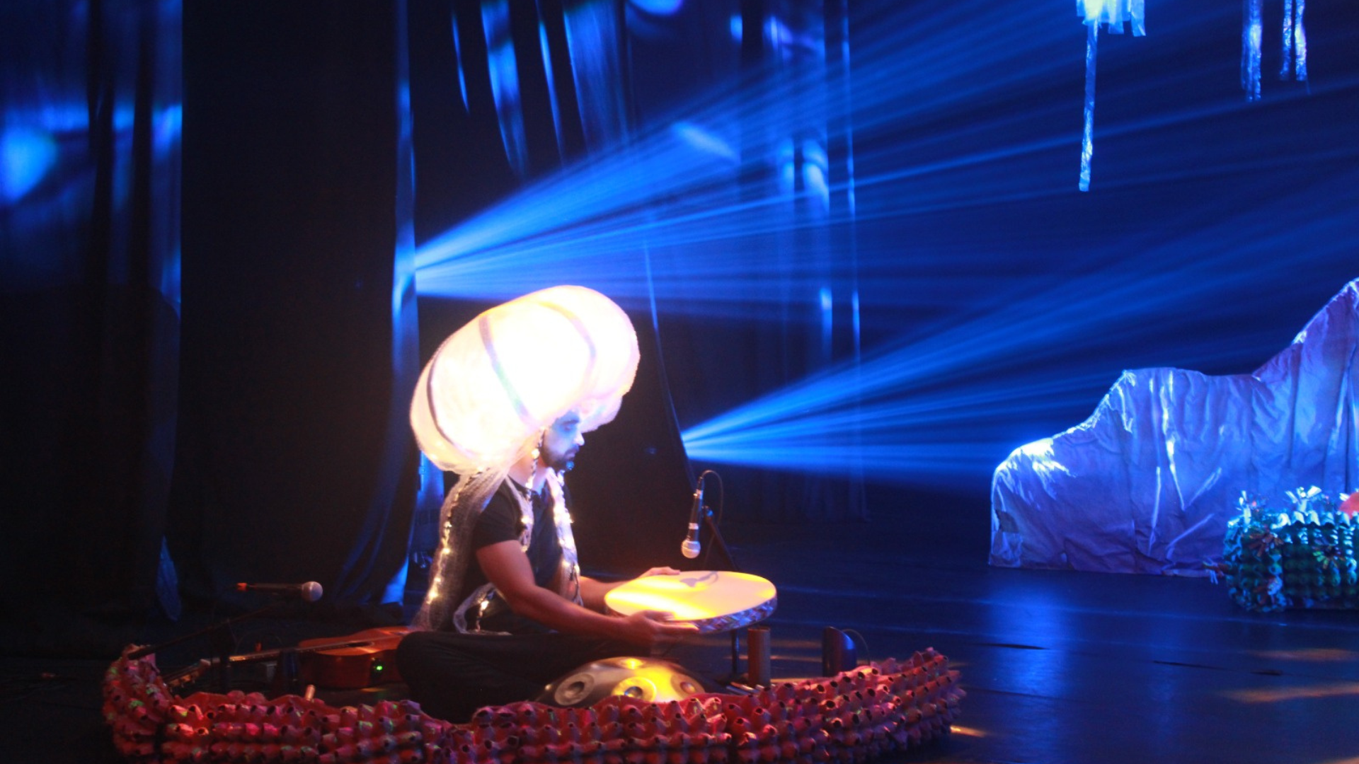 FESTE: Espetáculos para crianças e oficinas formativas aquecem a programação