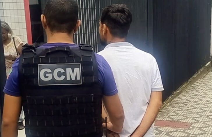 GCM de Pindamonhangaba captura procurado no bairro Santana