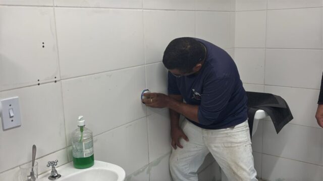 Manutenção em escolas avança durante as férias escolares 03