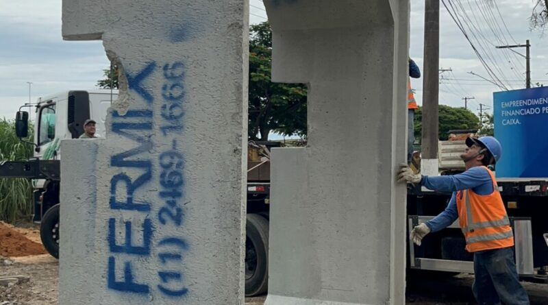 Prefeitura de Guaratinguetá segue acompanhando de perto as obras de drenagem e pavimentação