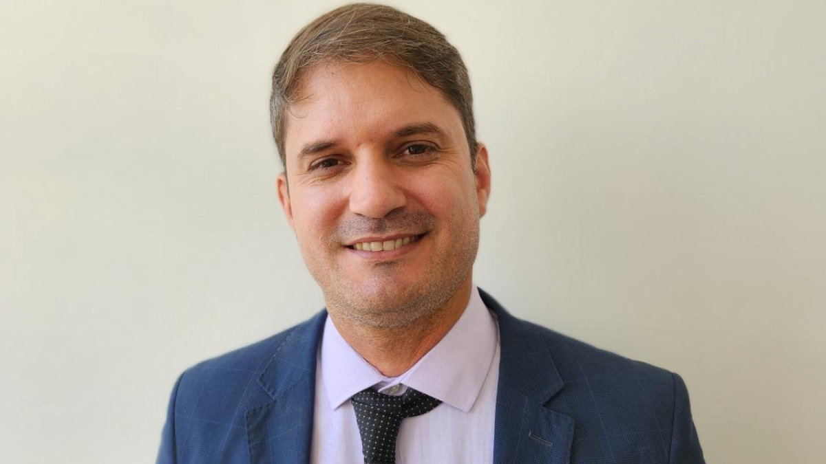 Conheça o vereador Professor Felipe em Pindamonhangaba