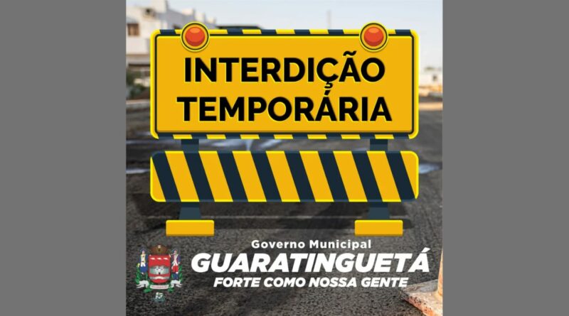 Interdição na Rua Coronel Pires Barbosa em Guaratinguetá