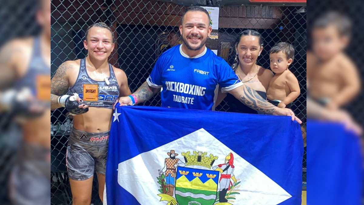 A atleta taubateana Monique Adriane conquistou a medalha de ouro no evento de artes marciais mistas 3M Fight, realizado na última semana na cidade de Caraguatatuba (SP).