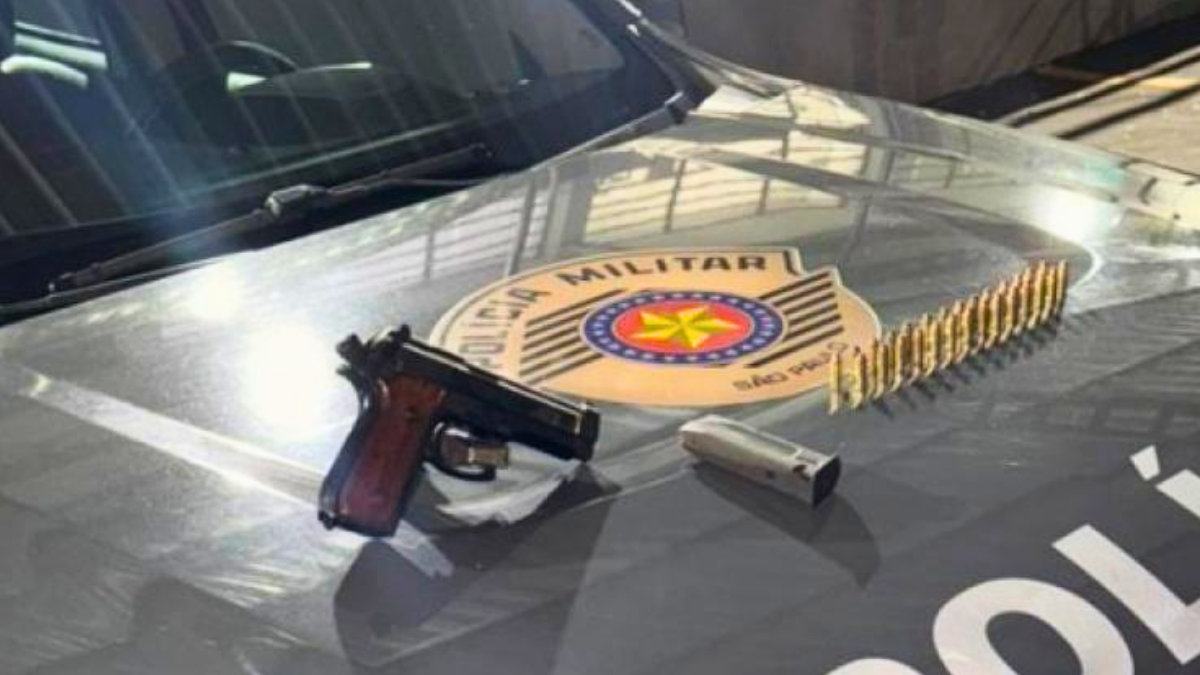 BAEP prende homem armado em São José dos Campos com pistola e 28 munições