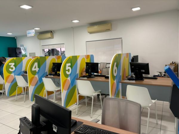 Atendimento da Sabesp no feriado de Tiradentes